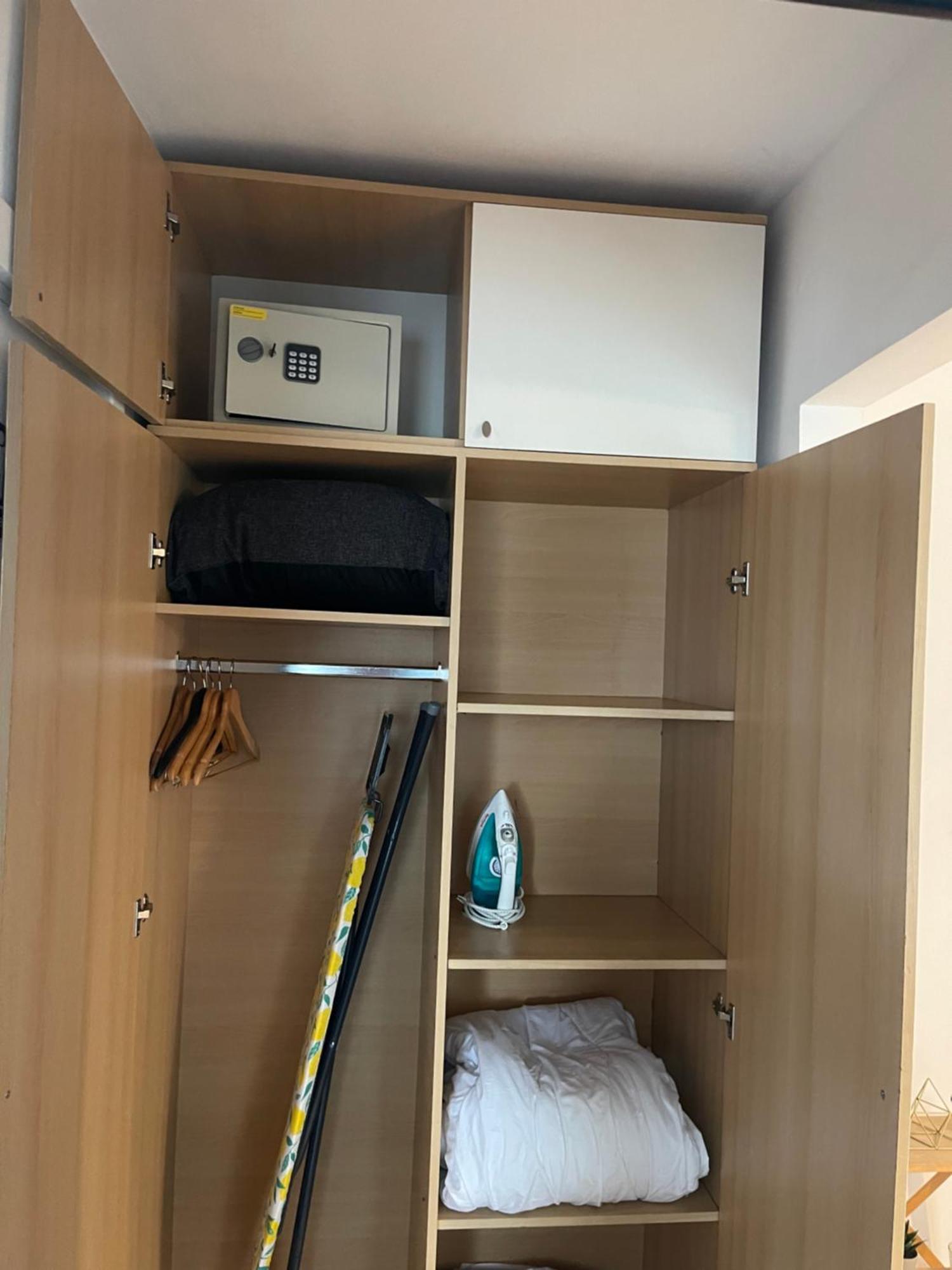 Appartement Cellini à Bucarest Extérieur photo